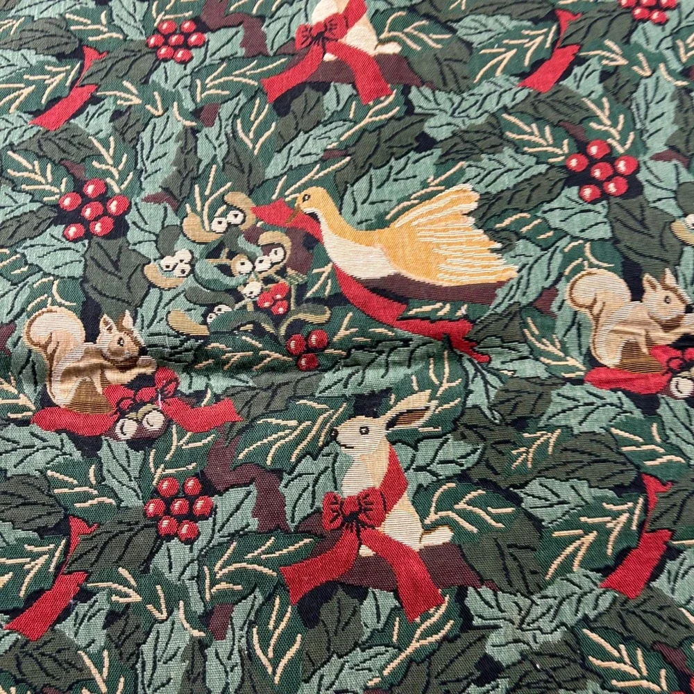 Renaissance Designs Woven Art Christmas Tapestry Tablecloth Woodland 55